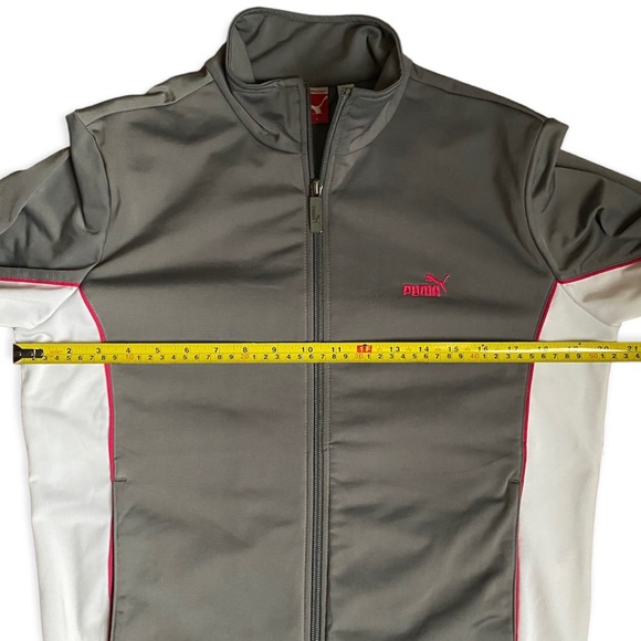 Puma track jacket size medium, gray & white zip-up, pockets & stand-up collar - Picture 5 of 11